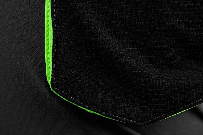 KRÓTKIE SPODENKI PREMIUM, 4 WAY STRETCH CZARNE ROZMIAR XXL - obrazek 3