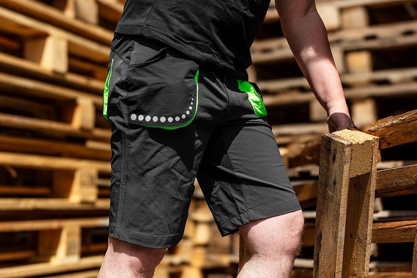 KRÓTKIE SPODENKI PREMIUM, 4 WAY STRETCH CZARNE ROZMIAR XXL - obrazek 4