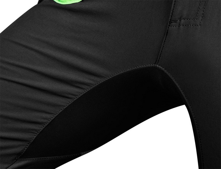 KRÓTKIE SPODENKI PREMIUM, 4 WAY STRETCH CZARNE ROZMIAR XXL - obrazek 8